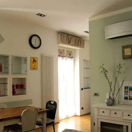 Interno 10 La Spezia